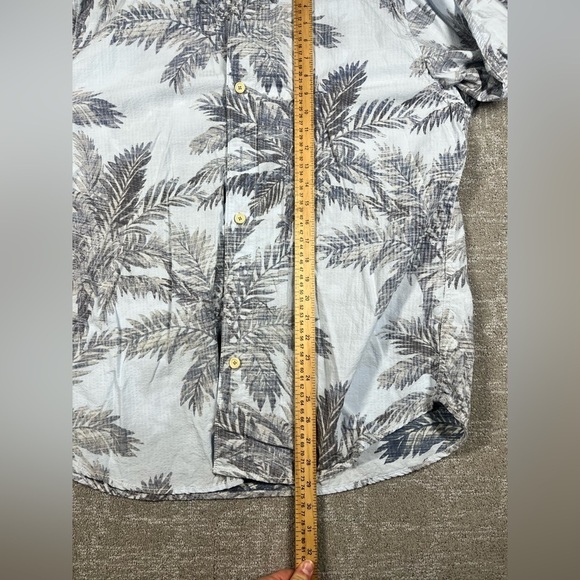 Tommy Bahama Hawaiian Button Down Palm Tree Cotton Tencel Blend Button Down XL - Picture 3 of 5